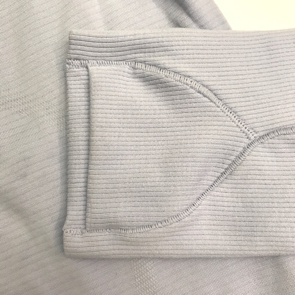 BNWT Swiftly Tech Long Sleeve Shirt 2.0 - Picture 8 of 10